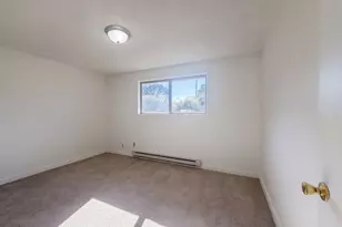 324 N 5th St, Saint Helens, OR 97051 - Photo 3