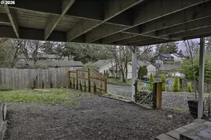 9740 SW 51st Ave, Portland, OR 97219 - Photo 33