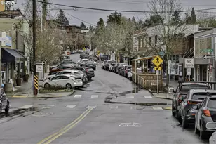 9740 SW 51st Ave, Portland, OR 97219 - Photo 41