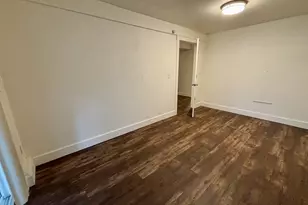 9740 SW 51st Ave, Portland, OR 97219 - Photo 13