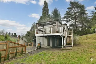 9740 SW 51st Ave, Portland, OR 97219 - Photo 29