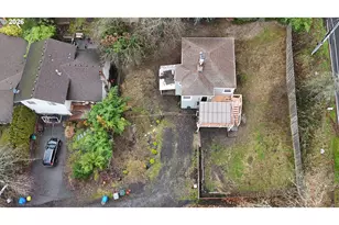 9740 SW 51st Ave, Portland, OR 97219 - Photo 39