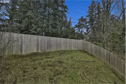 9740 SW 51st Ave, Portland, OR 97219 - Photo 31