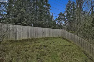 9740 SW 51st Ave, Portland, OR 97219 - Photo 31