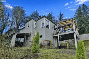 9740 SW 51st Ave, Portland, OR 97219 - Photo 1