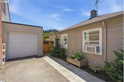 320 High St, Oregon City, OR 97045 - Photo 25