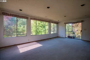 1815 NE Orchard Ave, McMinnville, OR 97128 - Photo 11