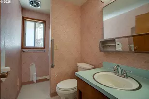 1815 NE Orchard Ave, McMinnville, OR 97128 - Photo 13