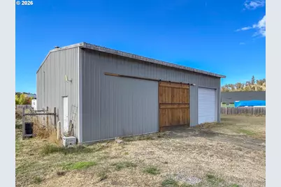 180 Twin Springs Ln, Roseburg, OR 97470 - Photo 39