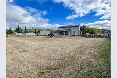 180 Twin Springs Ln, Roseburg, OR 97470 - Photo 35