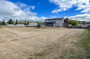 180 Twin Springs Ln, Roseburg, OR 97470 - Photo 35