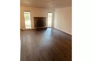 11613 Pacific Ct NE, Woodburn, OR 97071 - Photo 3