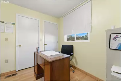 833 SE 151st Ave, Portland, OR 97233 - Photo 33