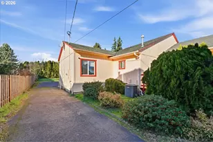 833 SE 151st Ave, Portland, OR 97233 - Photo 5