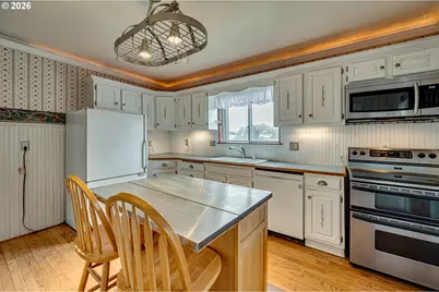 656 Davidson Ave, Woodland, WA 98674 - Photo 5