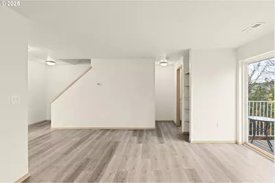 2535 SE 141st Ave #2, Portland, OR 97236 - Photo 7