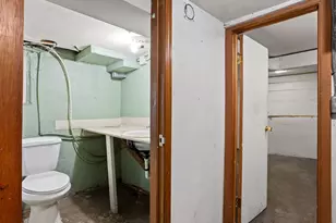 3954 SE Taylor St, Portland, OR 97214 - Photo 39