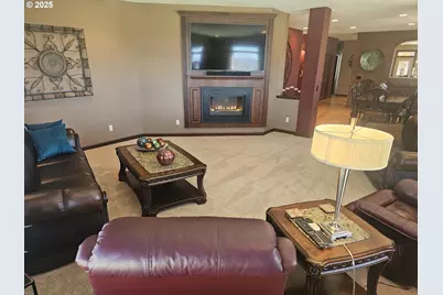 6481 SW Wren St, Culver, OR 97734 - Photo 11