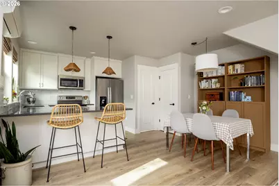 4427 NE Prescott St #B, Portland, OR 97218 - Photo 7