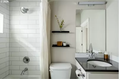 4427 NE Prescott St #B, Portland, OR 97218 - Photo 23