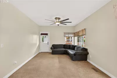 721 S Park St, Carlton, OR 97111 - Photo 25