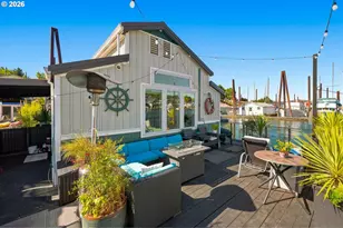 209 N Bridgeton Rd, Portland, OR 97217 - Photo 21