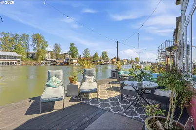 209 N Bridgeton Rd, Portland, OR 97217 - Photo 25