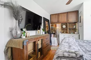 209 N Bridgeton Rd, Portland, OR 97217 - Photo 19