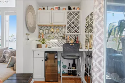 209 N Bridgeton Rd, Portland, OR 97217 - Photo 5