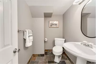 2833 NE 33rd Ave, Portland, OR 97212 - Photo 25