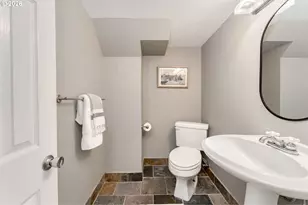 2833 NE 33rd Ave, Portland, OR 97212 - Photo 25