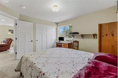 216 NW 24th St, Battle Ground, WA 98604 - Photo 31