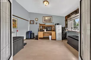 310 Pitney Ln, Junction City, OR 97448 - Photo 21