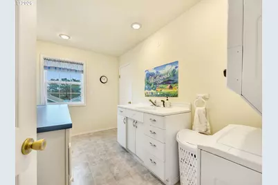 440 13th Ave, Seaside, OR 97138 - Photo 27