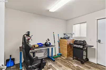 93303 Prairie Rd, Junction City, OR 97448 - Photo 13