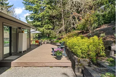 5745 SW Gaines Ct, Portland, OR 97221 - Photo 41