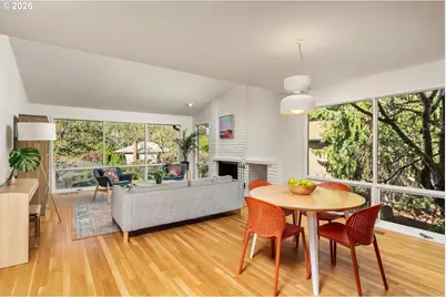 5745 SW Gaines Ct, Portland, OR 97221 - Photo 7