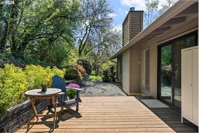 5745 SW Gaines Ct, Portland, OR 97221 - Photo 39