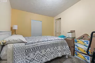 1000 S McKern Ct, Newberg, OR 97132 - Photo 11