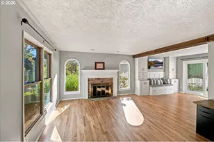 13750 SW Hiteon Dr, Beaverton, OR 97008 - Photo 7