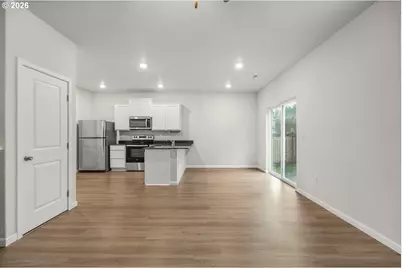 3407 NE 120th Cir, Vancouver, WA 98686 - Photo 7