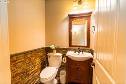 5559 SW Norris Ter, Beaverton, OR 97007 - Photo 5