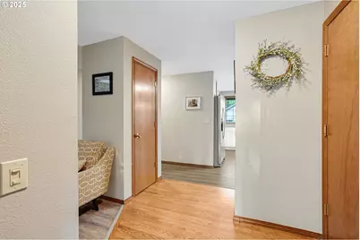 20168 SW Tillamook Ct, Tualatin, OR 97062 - Photo 7