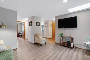 20168 SW Tillamook Ct, Tualatin, OR 97062 - Photo 11