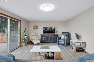 20168 SW Tillamook Ct, Tualatin, OR 97062 - Photo 21