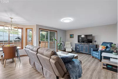 20168 SW Tillamook Ct, Tualatin, OR 97062 - Photo 19