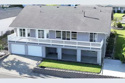 861 Jodee Ln, Brookings, OR 97415 - Photo 3