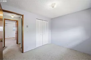522 65th St, Springfield, OR 97478 - Photo 29
