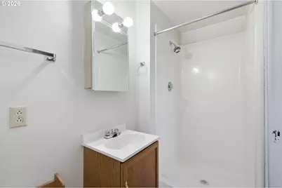 522 65th St, Springfield, OR 97478 - Photo 21
