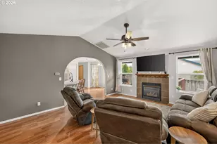 822 Monroe St, Lafayette, OR 97127 - Photo 7